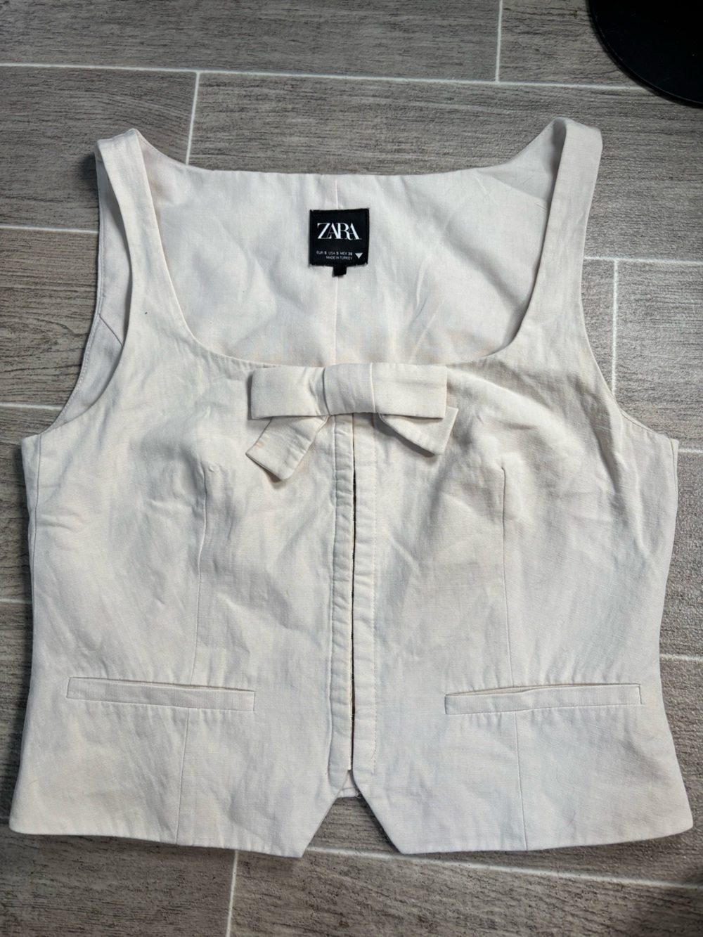 ZARA Cream Sleeveless Linen-Blend Shirt with Front Bow